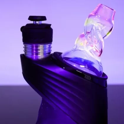 Rich Brian Puffco Peak Pro Dry Top – UV Color Rainbow