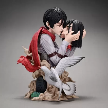 Attack on Titan Death Kiss Action Figure - Eren & Annie Collectible Statue 220mm