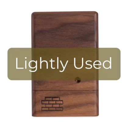 Lightly Used - Planetofthevapes (9C5195)